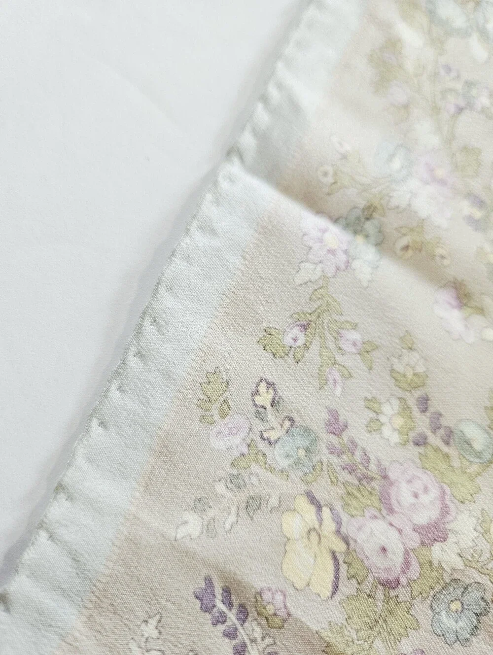 Vintage Liz Claiborne Accessories 100% Silk Chiffon Pastel Floral Large Scarf